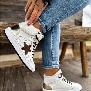 Vintage Havana Womens Jolene Star Sneakers Size 11